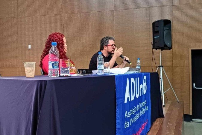 Professores da UnB aprovam paralisação em 7 e 8 de novembro. - (crédito: ADUnB) Professores da UnB aprovam paralisação em 7 e 8 de novembro. - (crédito: ADUnB)