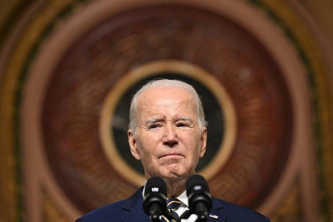 O presidente dos Estados Unidos, Joe Biden, se reuniu com o presidente Xi Jinping, na Califórnia, nesta quarta-feira (15/11) - (crédito: MANDEL NGAN / AFP) O presidente dos Estados Unidos, Joe Biden, se reuniu com o presidente Xi Jinping, na Califórnia, nesta quarta-feira (15/11) - (crédito: MANDEL NGAN / AFP)