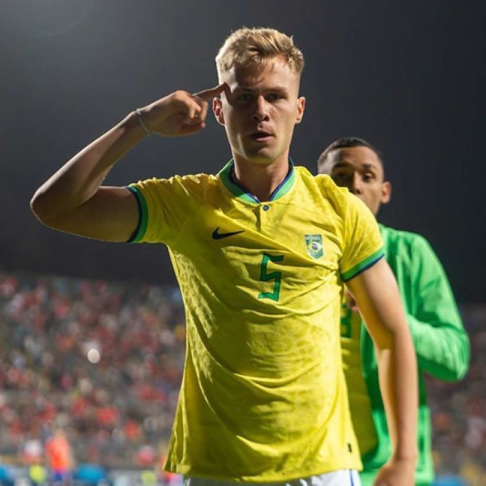 Com gol de jogador do Grêmio, Brasil vence o Chile nos pênaltis e conquista  o ouro no futebol masculino do Pan