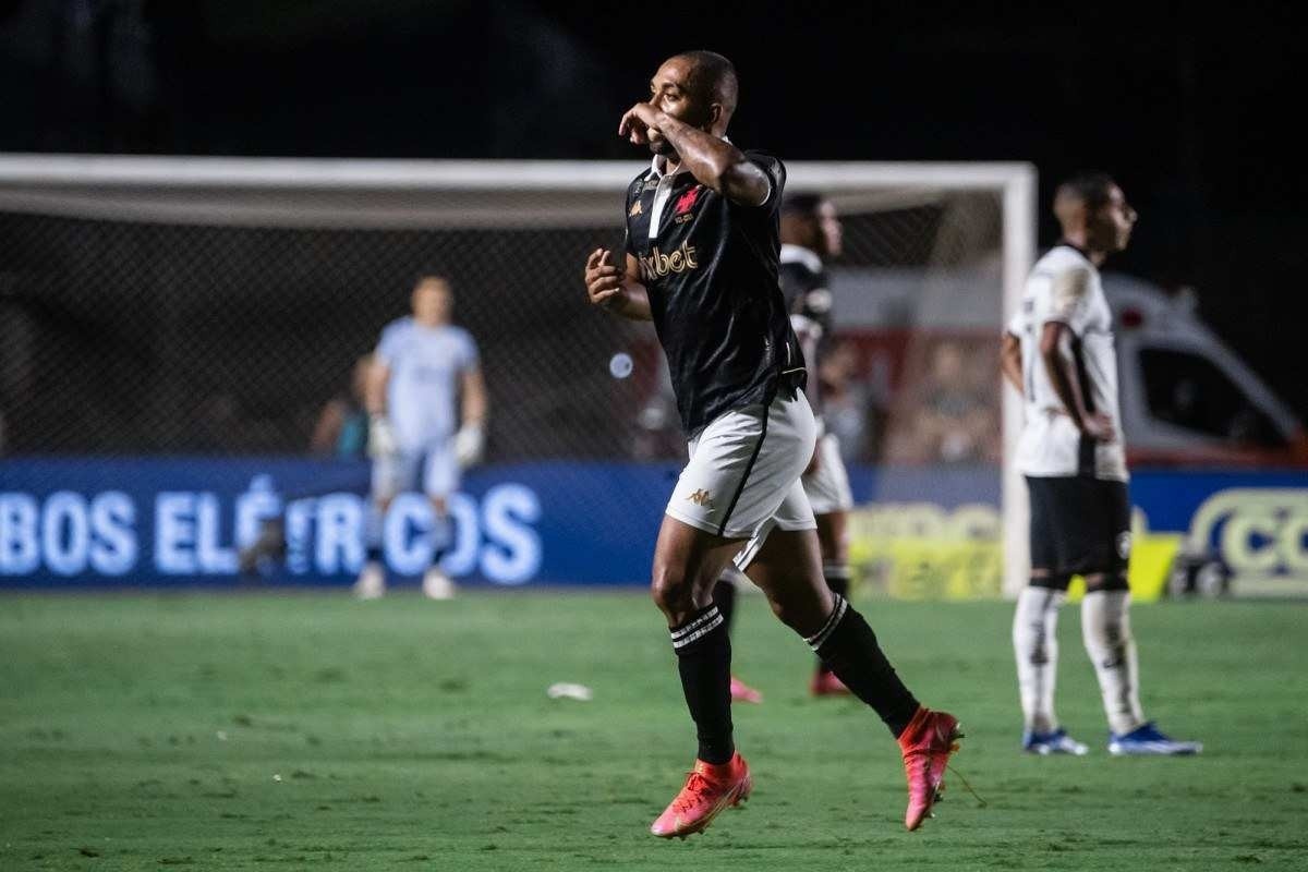 Portal Agora - Cruzeiro enfrenta Botafogo para se livrar de risco de queda  - Esportes