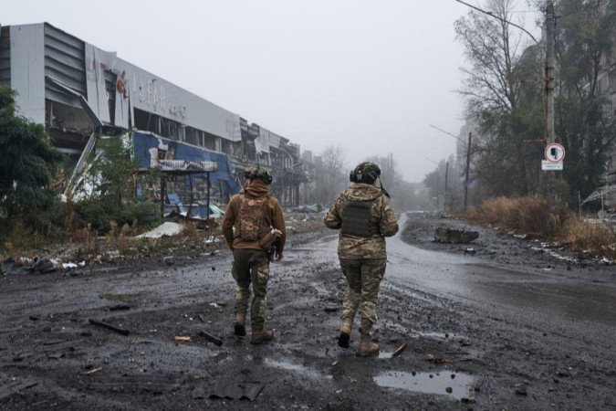 Combates intensos arruinaram a cidade de Avdiivka, na Ucrânia - (crédito: Getty Images ) Combates intensos arruinaram a cidade de Avdiivka, na Ucrânia - (crédito: Getty Images )