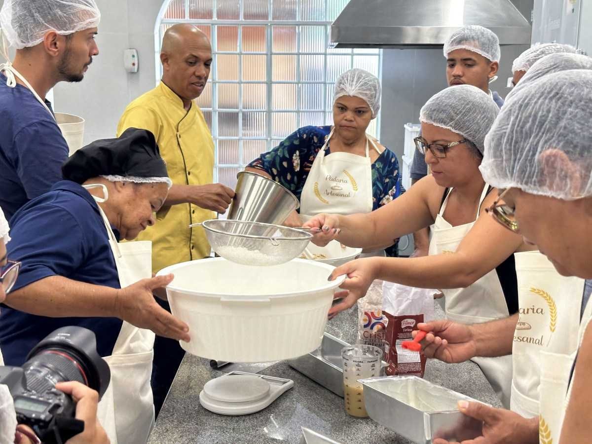 Projeto que ensina produção de pães artesanais é lançado no DF