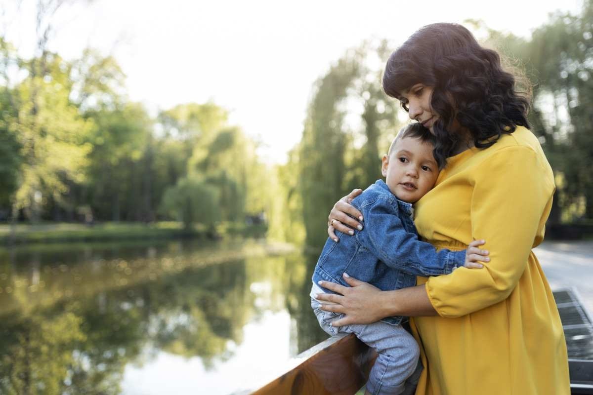 Economia do cuidado: como o trabalho não remunerado impacta as mulheres