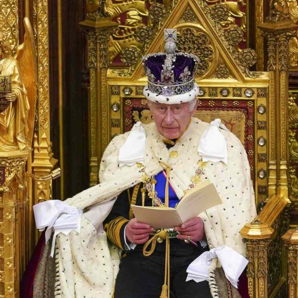 Charles III pronuncia seu primeiro 'Discurso do Rei' no parlamento