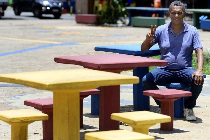 O servidor público Vantuil Paulo de Santana, 57 anos, ou por tratamento até o início deste ano - (crédito: Marcelo Ferreira/CB/D.A Press) O servidor público Vantuil Paulo de Santana, 57 anos, ou por tratamento até o início deste ano - (crédito: Marcelo Ferreira/CB/D.A Press)