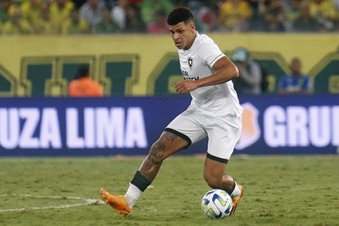 Luis Henrique - Entrou no fim e teve pouco tempo para mostrar serviço - SEM NOTA - Foto: Vitor Silva/Botafogo