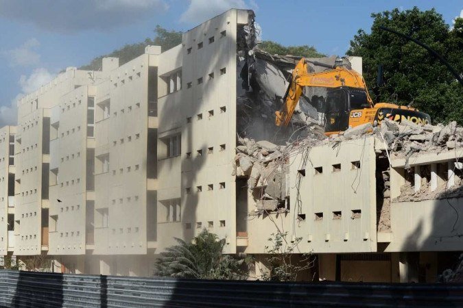 Trabalhos começaram esta semana e devem terminar em um mês -  (crédito: Minervino Júnior/CB/D.A.Press)