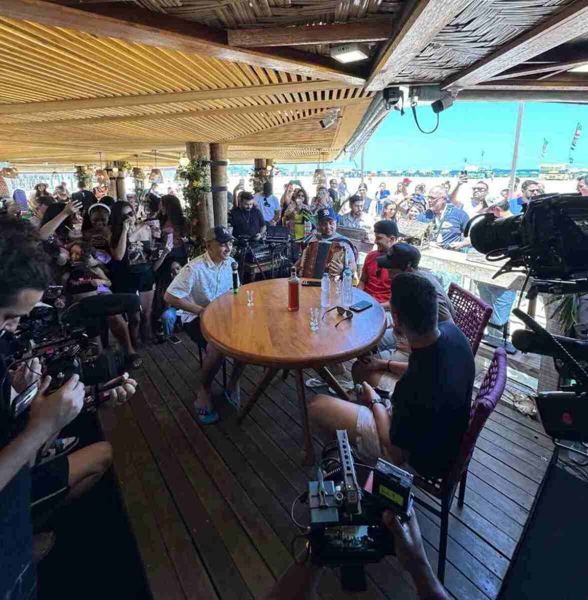 João Gomes, Vitor Fernandes, Tarcísio do Acordeon e Iguinho e Lulinha