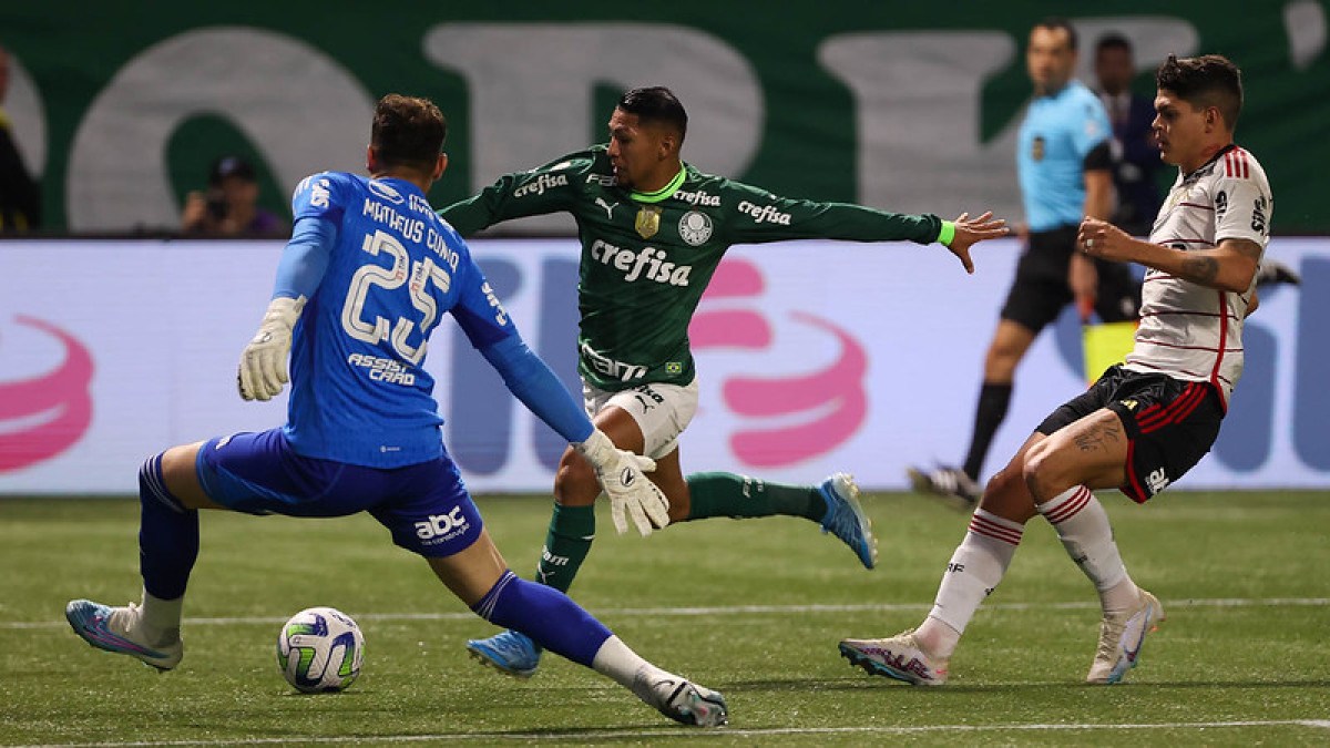 Flamengo x Palmeiras: onde assistir, escalações e arbitragem