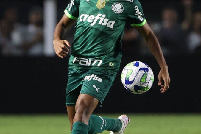 LUIS GUILHERME - Proporcionou maior velocidade ao Palmeiras no ataque, caindo pelos lados. Mas não conseguiu criar jogadas efetivas de perigo à defesa adversária. Nota 5,5 - Foto: César Greco/Palmeiras
