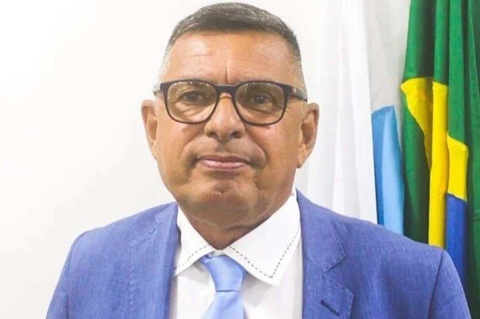 O vereador Cici Maldonado foi socorrido e encaminhado ao hospital, mas não resistiu
- (crédito: Divulgação/Câmara de São Gonçalo) O vereador Cici Maldonado foi socorrido e encaminhado ao hospital, mas não resistiu
- (crédito: Divulgação/Câmara de São Gonçalo)