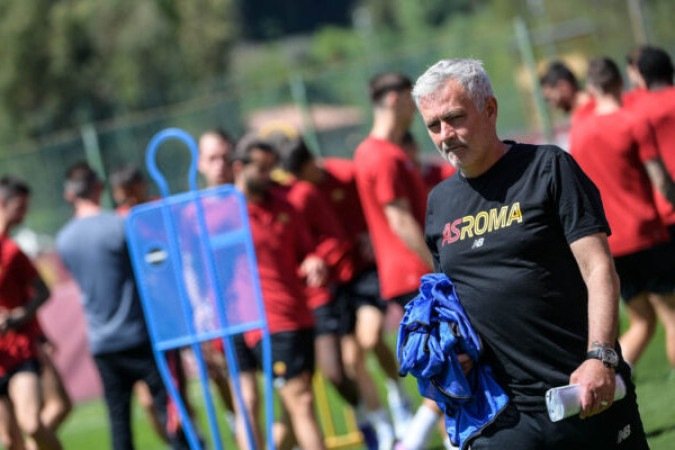 15º - José Mourinho, técnico da Roma. Foto: Divulgação / AS Roma 