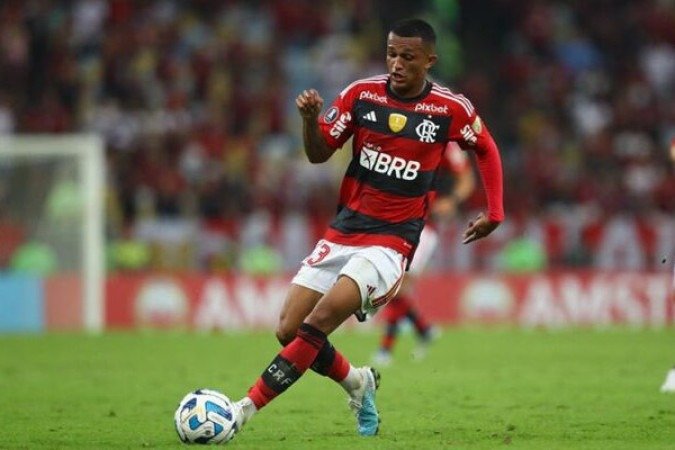 WESLEY - Substituiu Luiz Araújo aos 30 do segundo tempo e foi muito ao ataque nos poucos minutos que esteve em campo. NOTA 6,0  - Foto:  Gilvan de Souza/Flamengo
