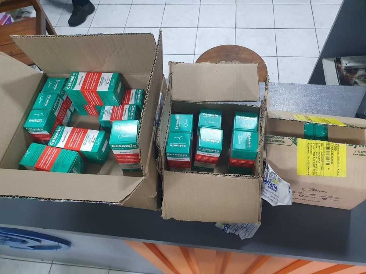 A ketamina, também conhecida como cetamina, é usada no golpe 'Boa noite, Cinderela' e em festas eletrônicas
A ketamina, também conhecida como cetamina, é usada no golpe "Boa noite, Cinderela" e em festas eletrônicas