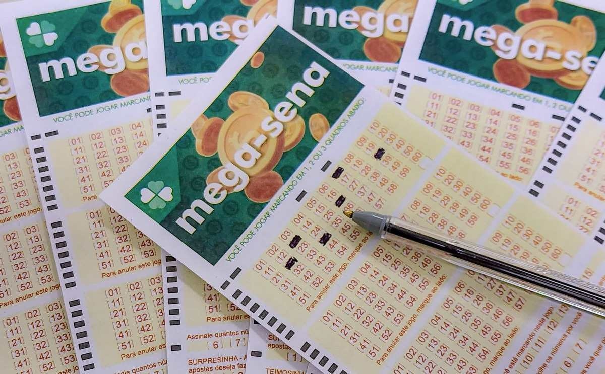 Mega-Sena tem prêmio acumulado em R$37 milhões; sorteio é nesta quinta (30/11)