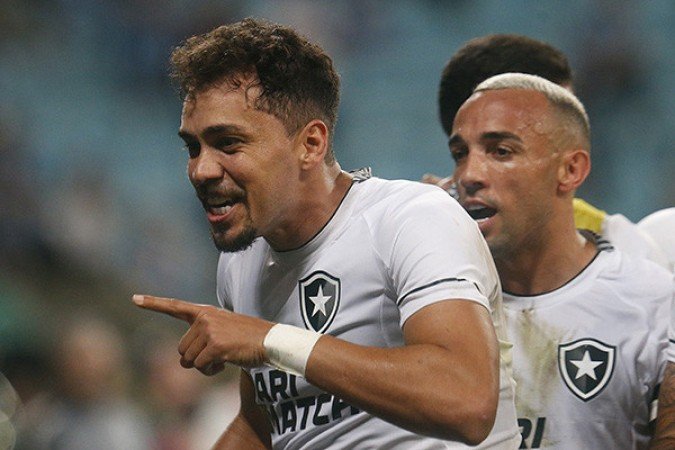 14ª rodada do Campeonato Brasileiro de 2023: Grêmio 0 x 2 Botafogo, na Arena do Grêmio - Gols: Eduardo e Carlos Alberto (BOT). - Foto: Vitor Silva/Botafogo