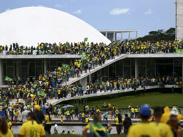 Foi solicitada a diminuição da pena também por estudo e trabalho, no entanto, Moraes negou os pedidos - (crédito: Marcelo Camargo/Agência Brasil ) Foi solicitada a diminuição da pena também por estudo e trabalho, no entanto, Moraes negou os pedidos - (crédito: Marcelo Camargo/Agência Brasil )