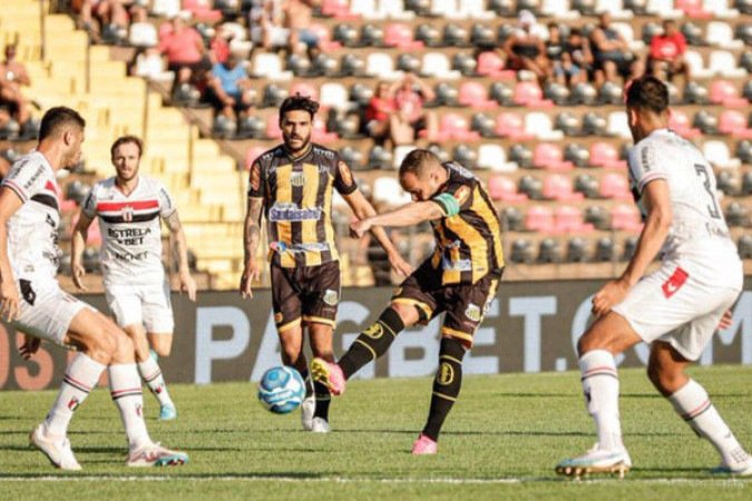 6º Novorizontino - 57 pontos - 28,6% chances de acesso, 0,078% chance de título e zero risco de rebaixamento. - Foto: @ozzair_junior/Novorizontino