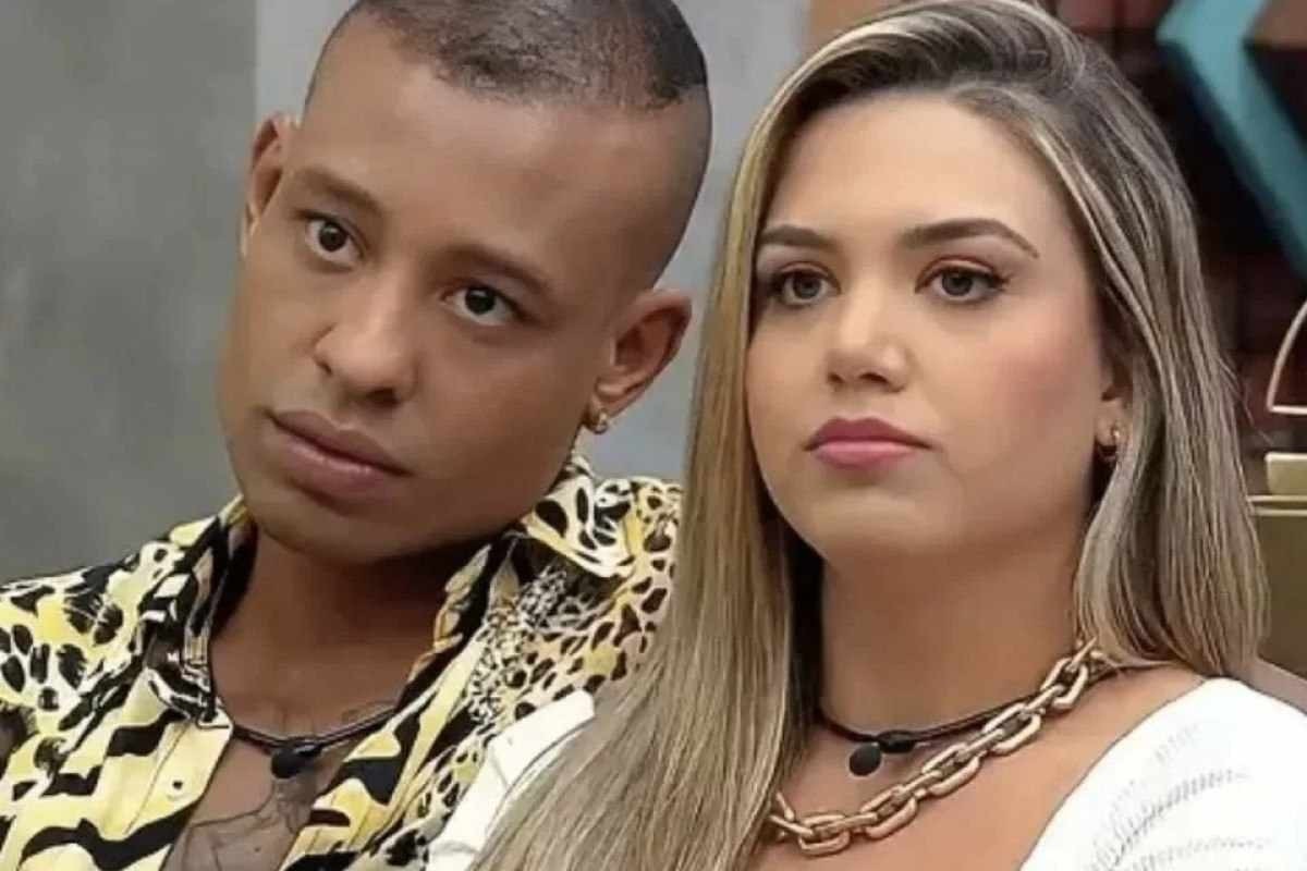 Karoline Menezes esconde tatuagem com nome do ex, Mussunzinho