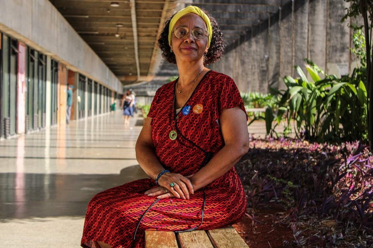 Dione Moura: a professora que transformou a vida de jovens negros no país