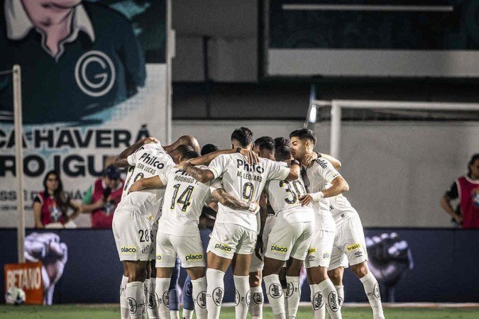 Fernandes valoriza triunfo e diz que Santos mantém pés no chão no Brasileiro -  (crédito: Jogada10)