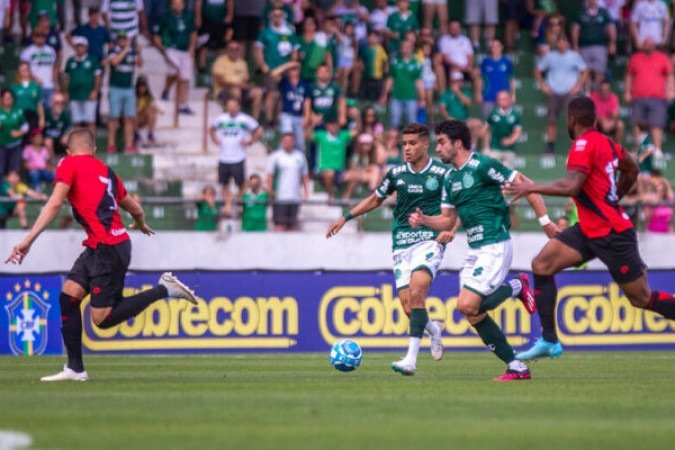 Confronto direto na 38ª rodada (dia 25) - Atlético-GO (4º) x Guarani (8º), às 17h, no Antônio Accioly, em Goiânia (GO). - Foto: Thomaz Marostegan/Guarani FC