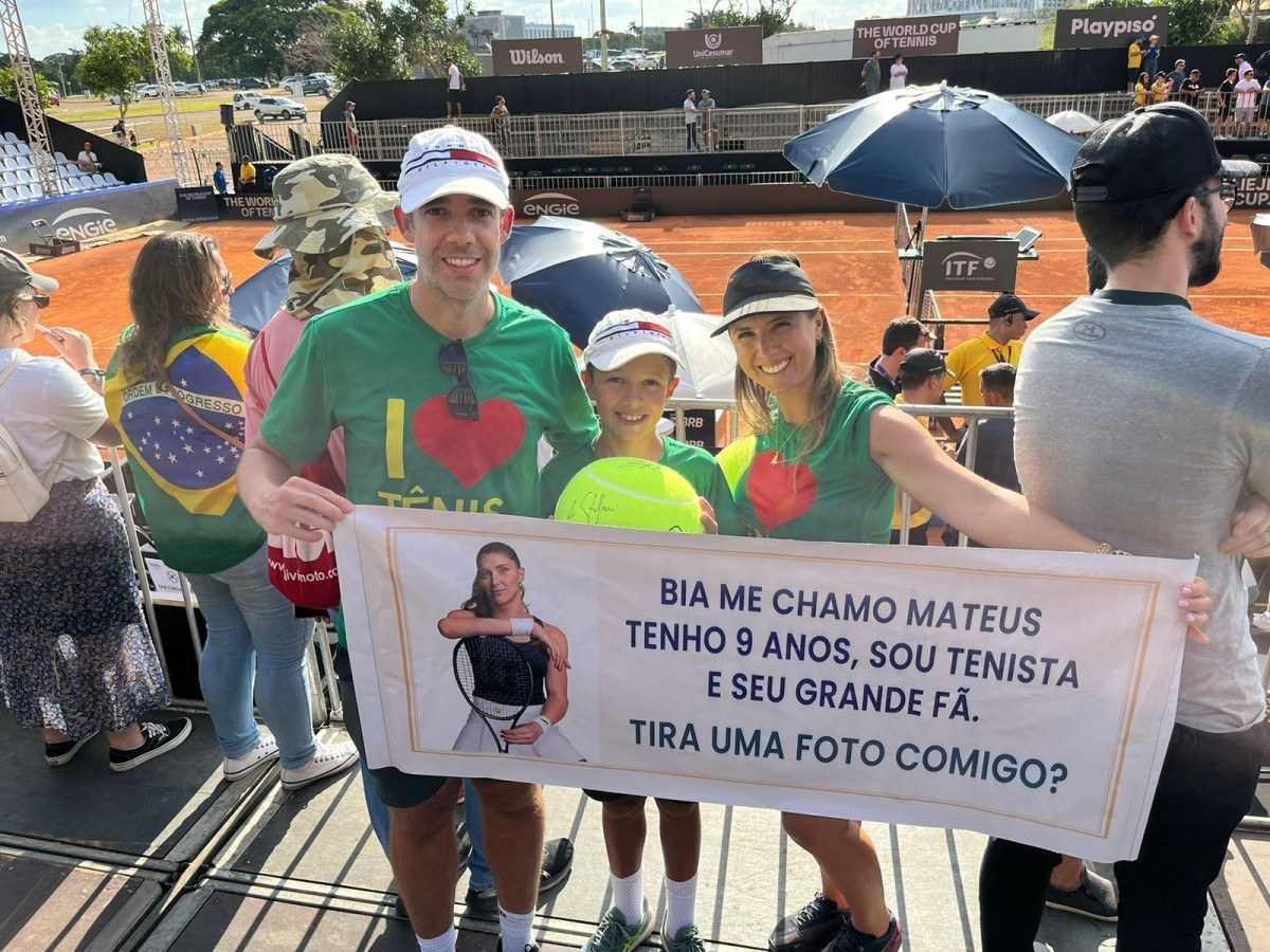 Marcos Antônio Buzinaro, Mateus da Cunha Buzinaro e Ana Paula Buzinaro saíram de Paracatu (MG) para acompanhar a Billie Jean King Cup em Brasília