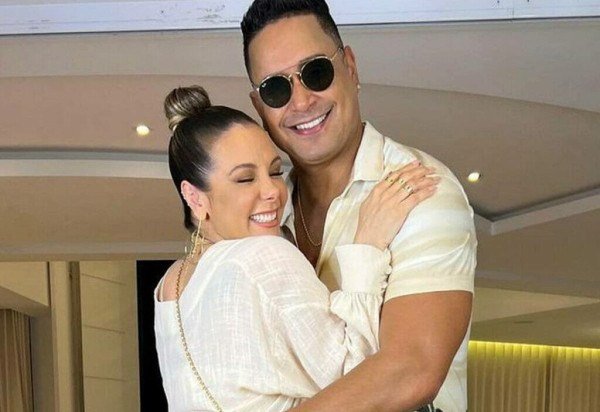 Reprodução/Instagram Carla Perez e Xanddy