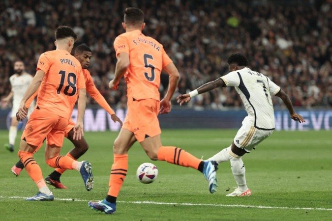Vini Jr e Rodrygo: fantásticos na goleada do Real Madrid -  (crédito: Jogada10)