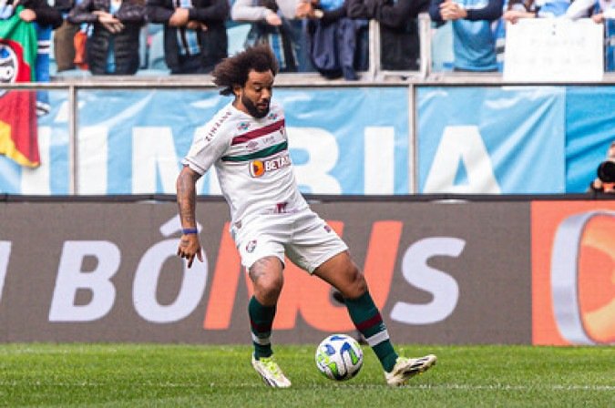 GANSO - Nervoso, reclamando com a arbitragem, pouco fez no primeiro tempo. NOTA 5,0 - Foto: Marcelo Gonçalves/Fluminense