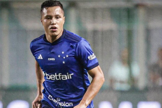 MARLON - Não conseguiu aproveitar o lado esquerdo do corredor de ataque. Menos efetivo do que William. O lado esquerdo, de fato, não funcionou - NOTA: 5,5 - Foto: Divulgação/Cruzeiro