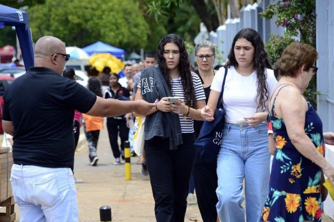  12/11/2023 Crédito: Marcelo Ferreira/CB/D.A Press. Brasil. Brasília - DF - Enem 2023, alunos prestam prova no UniCeub da Asa Norte.