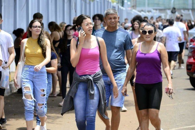  12/11/2023 Crédito: Marcelo Ferreira/CB/D.A Press. Brasil. Brasília - DF - Enem 2023, alunos prestam prova no UniCeub da Asa Norte.