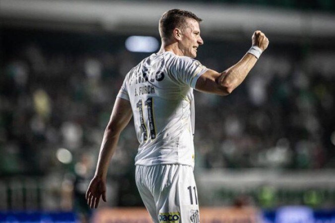 FURCH-  Entrou aos 38 do segundo tempo no lugar de Marcos Leonardo. Jogou poucos minutos - SEM NOTA - Foto: Raul Baretta/ Santos FC