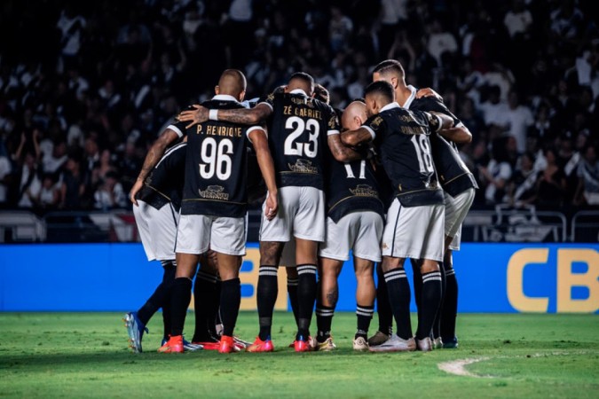 Vasco vence América-MG com gol de falta de Payet -  (crédito: Jogada10)