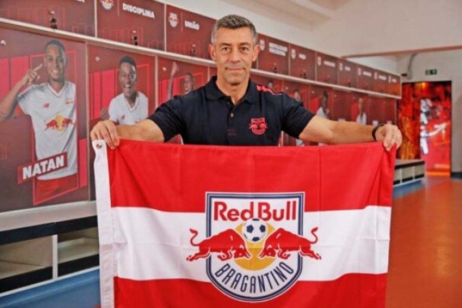 Red Bull Bragantino (Pedro Caixinha) - O último português da lista. Anunciado em dezembro do ano passado, fez sua estreia com vitória sobre o Corinthians na primeira rodada do Paulistão-2023. Também foi semifinalista do Estadual e vem fazendo excelente Brasileiro, com o time nos primeiros lugares - Foto: Ari Ferreira/Red Bull Bragantino