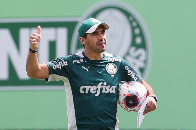 Palmeiras (Abel Ferreira) - Considerado, merecidamente, o melhor treinador em atividade no país. Também é o técnico mais longevo em atividade entre os clubes do Brasileirão. Ele dirige o Verdão desde outubro de 2020. Com trajetória bastante vitoriosa e enfileirando títulos, persegue o Botafogo na busca do bicampeonato nacional - Foto: Cesar Greco / Palmeiras