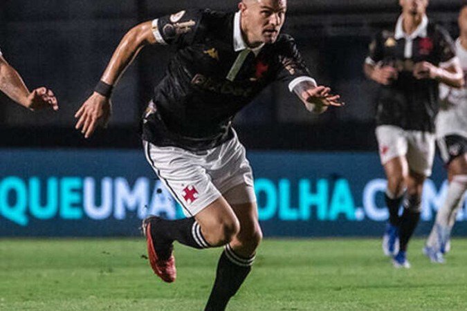 STDJ denuncia Vegetti, do Vasco, que será julgado por expulsão contra o Goiás -  (crédito: Jogada10)