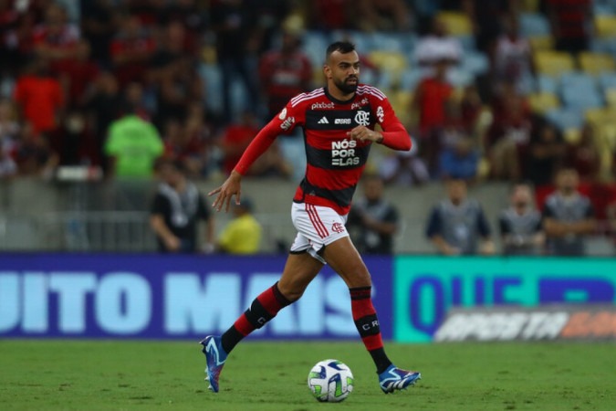 Com Tite, Flamengo mostra dificuldade em conciliar os dois tempos -  (crédito: Jogada10)