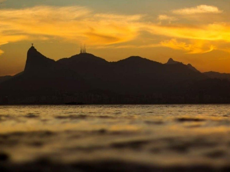 Rio de Janeiro tem sensação térmica de 52,7°C nesta segunda-feira