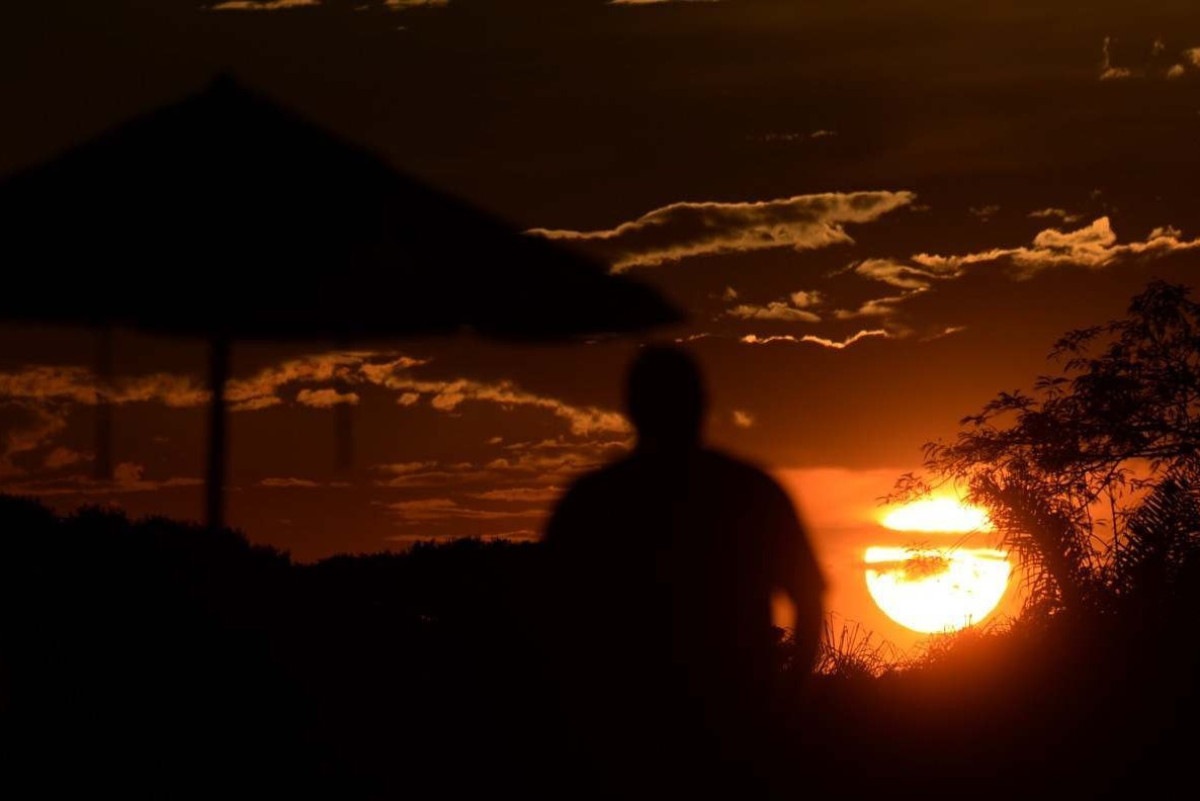 Baixe Umlindo Horizonte Ao Pôr-do-sol De Argel, A Cidade Capital