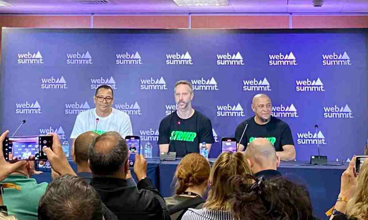 Os ex-jogadores brasileiros Roberto Carlos e Gilberto Silva durante participação na Web Summit -  (crédito: Vicente Nunes)