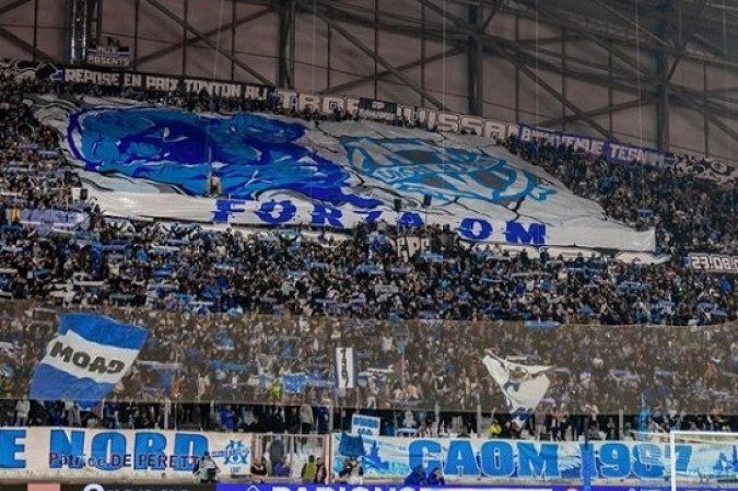 7º Olympique de Marselha (França): 63.621 torcedores