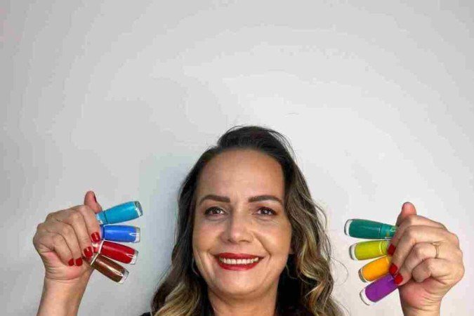 Maria Betânia Costa de Melo, manicure da Lord
