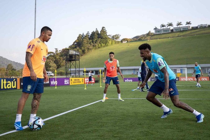 Jogadores da Seleção Brasileira durante treino na Granja Comary -  (crédito: Joilson Marconne / CBF)