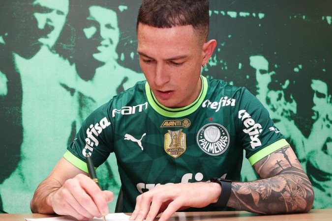 Palmeiras anuncia a contratação de Aníbal Moreno -  (crédito: Jogada10)