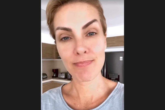 Ana Hickmann nos stories nesta quarta-feira (15/11) - (crédito: Reprodução/Instagram/@ahickmann) Ana Hickmann nos stories nesta quarta-feira (15/11) - (crédito: Reprodução/Instagram/@ahickmann)