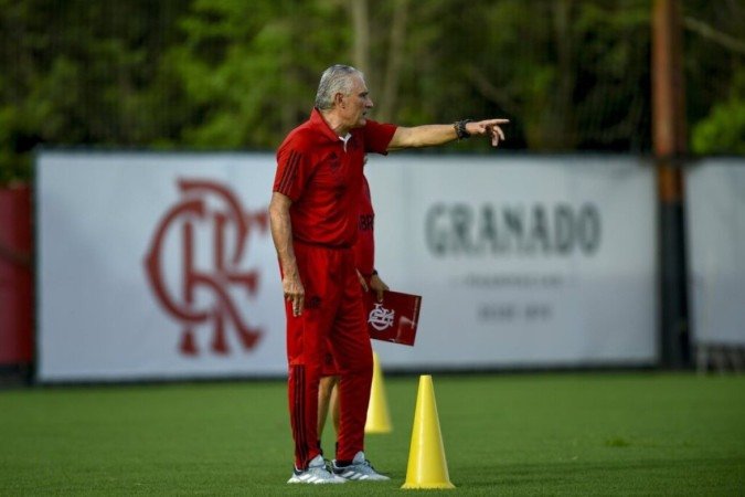 Tite comanda treino no dia do aniversário do Flamengo -  (crédito: Jogada10)