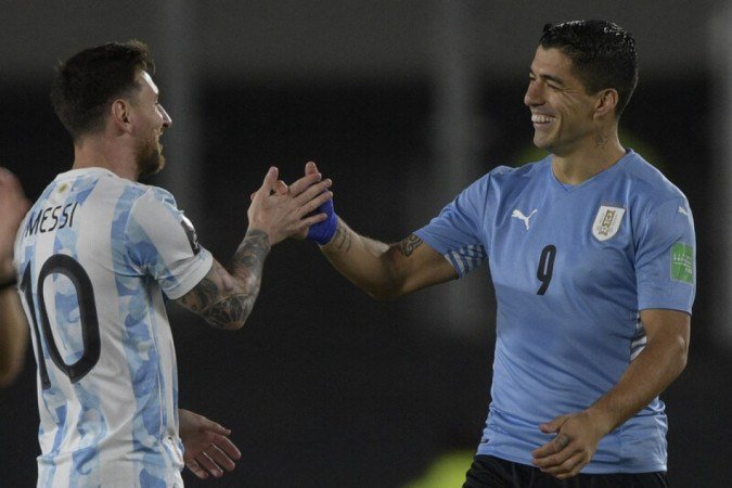 Argentina x Uruguai: onde assistir, escalações e arbitragem - (crédito: Jogada10) Argentina x Uruguai: onde assistir, escalações e arbitragem - (crédito: Jogada10)