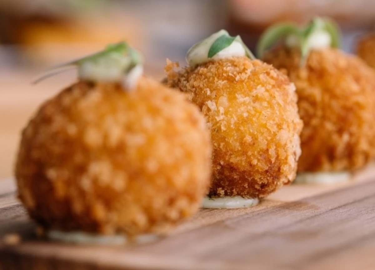 Croquete de vatapá, prato do cardápio do Afeto, apresentado na final do MasterChef